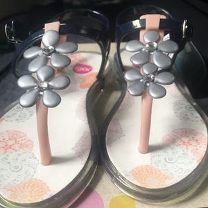 NWT floral thong sandal